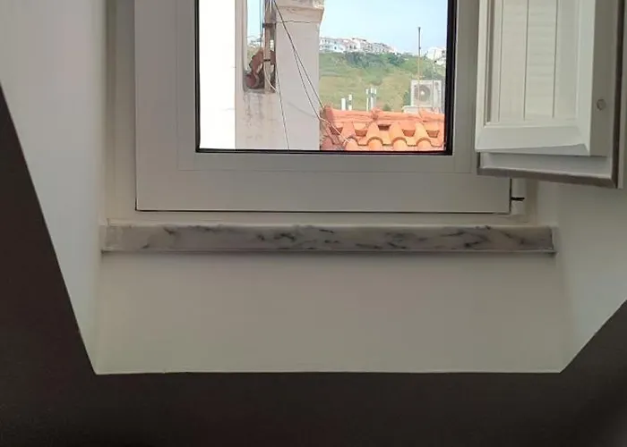 Casinha Da Marina - Totalmente Renovada * نازاريه