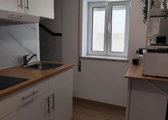 Casinha Da Marina - Totalmente Renovada نازاريه